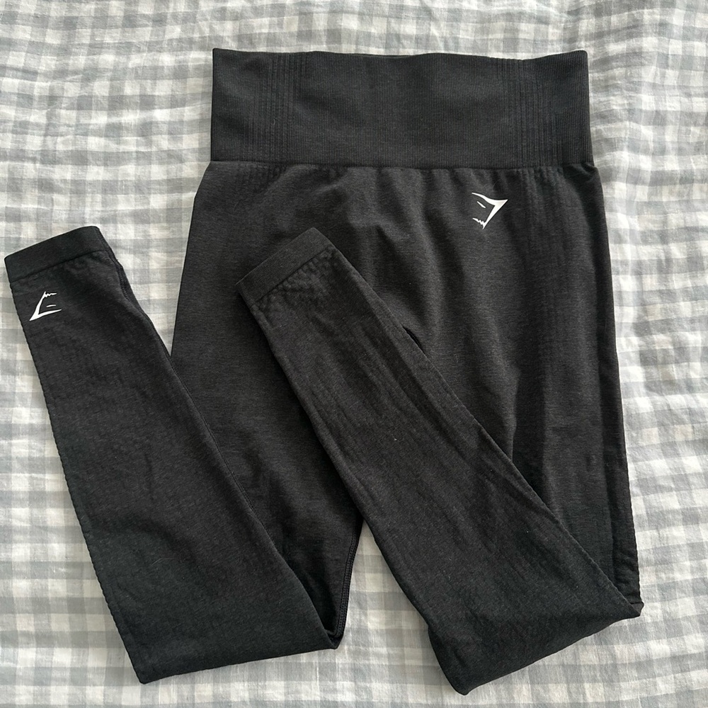 Gymshark Bundle Small/Extra Small - image 5